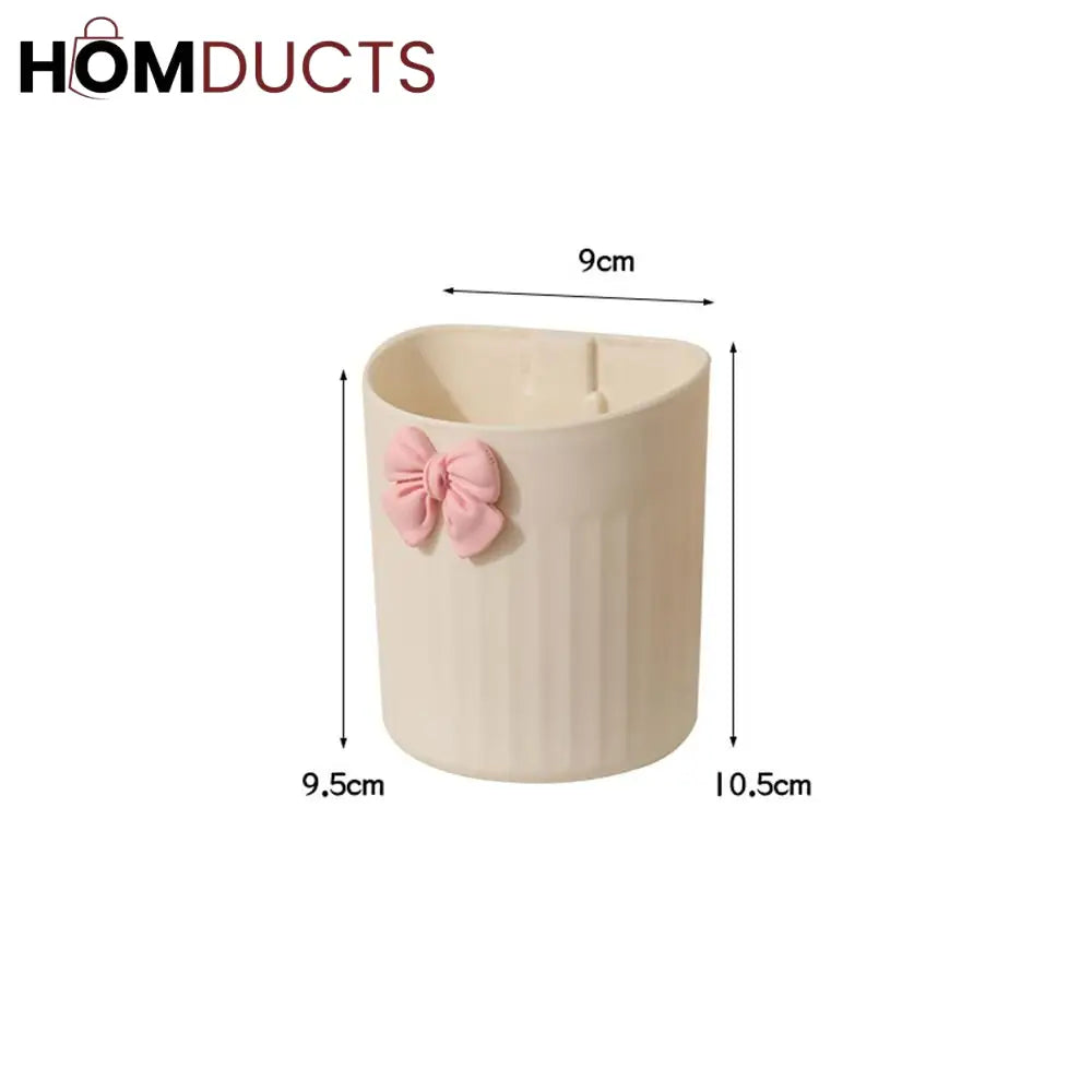 Creative Bow Holder