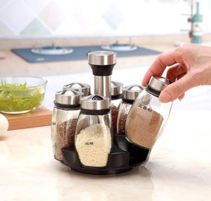 6 in 1 Rotating Spice Jar Set – 360° Seasoning Organizer for Kitchen Storage in Pakistan