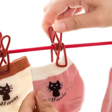 Portable Elastic Clothesline with 12 Clips – Travel & Home Drying Rope