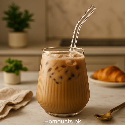 Luxury Ribbed Iced Coffee Glass with Lid & Straw – Premium 400ml Glassware Cup