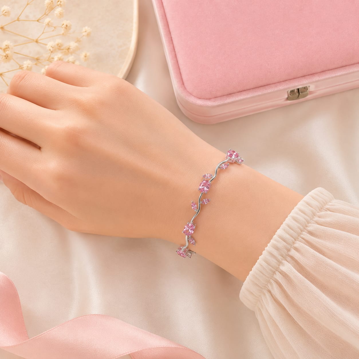 Luminous Design Crystal Stones Viral Tulip Bracelet for Girls/Women
