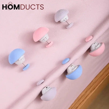 Bedsheet And Quilt Fixing Clips (4pcs)