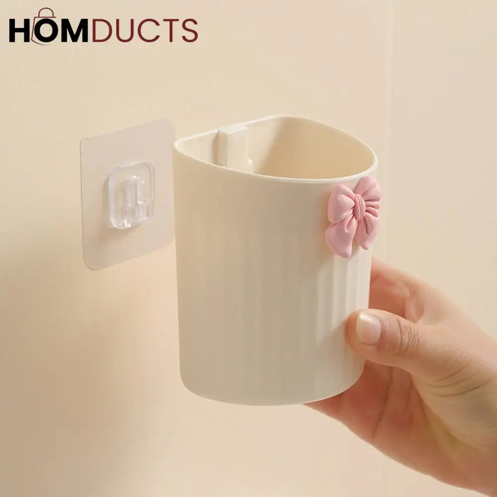 Creative Bow Holder