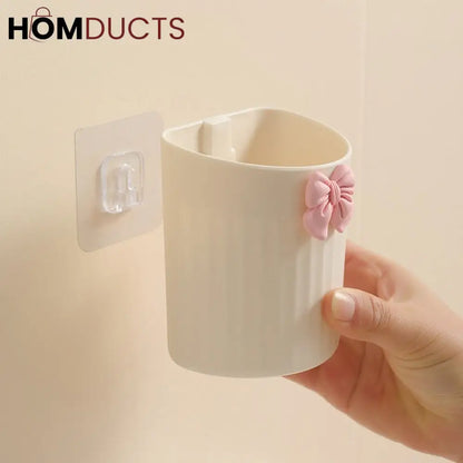 Creative Bow Holder
