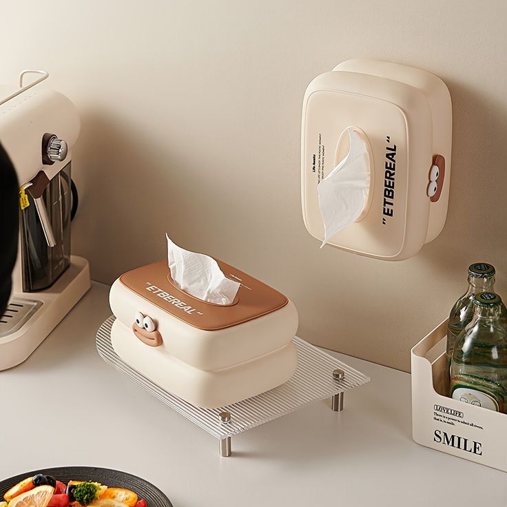 Cute Cartoon Tissue Box Holder – Smiley Face Desktop Napkin Dispenser