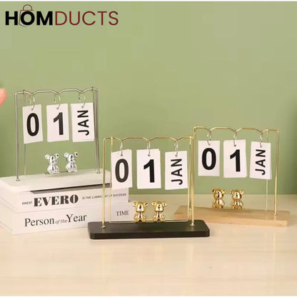 Elegant Gold Metal Flip Desk Calendar with Wooden Base and Bear Figurines – Perpetual Desktop Date Display