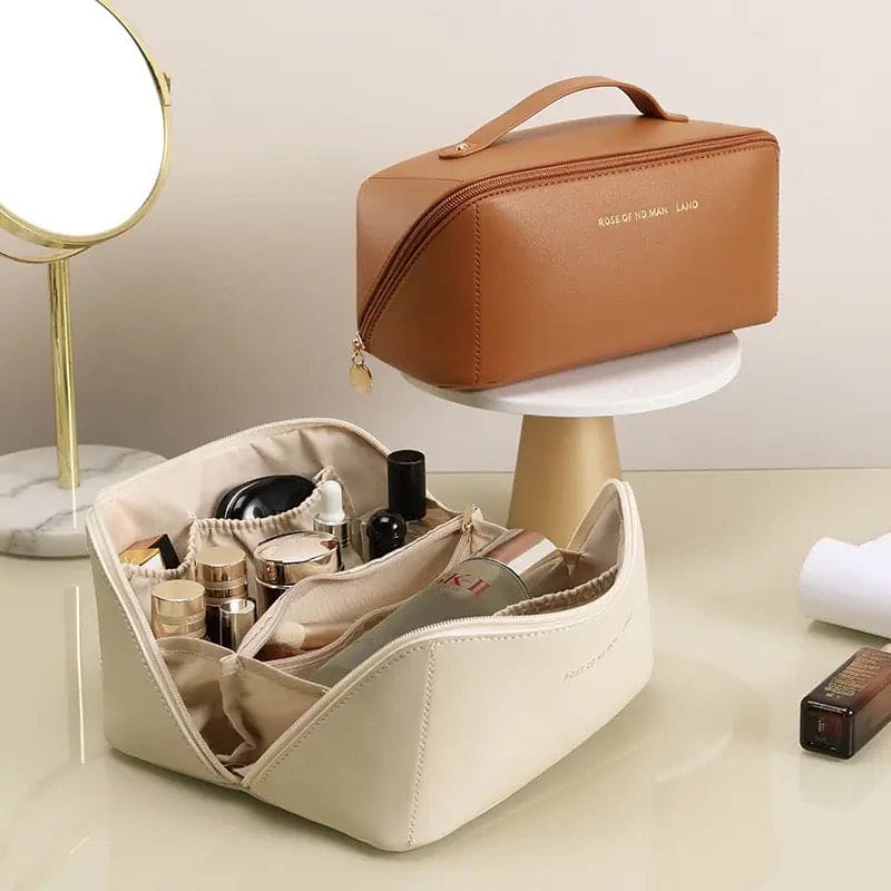 Large Capacity Leather Travel Cosmetic Bag – Stylish & Durable Makeup Organizer