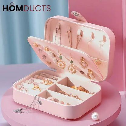 Medium sized leather jewellery organizer
