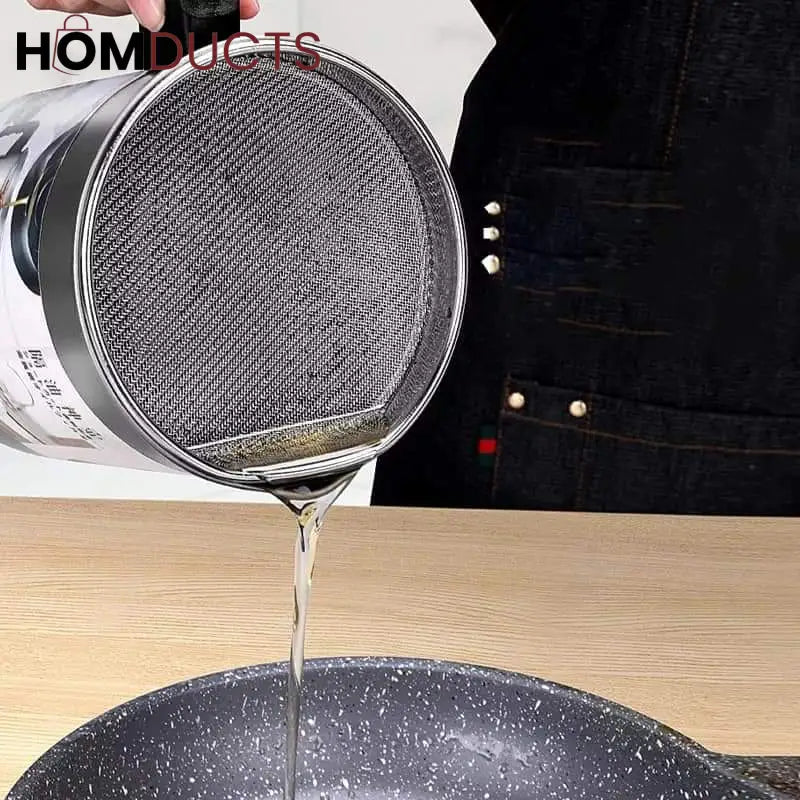 Oil filter pot