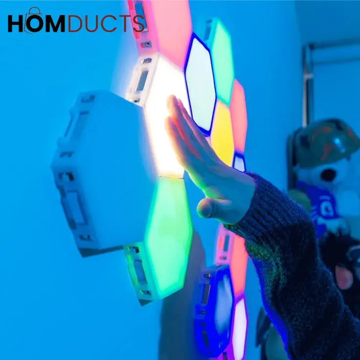 Quantum Hexagon LED Wall Lights – RGB Touch Sensor Modular Panels for Room & Gaming Decor – Battery Operated & Smart Control