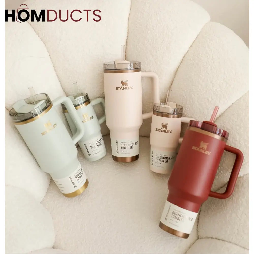The Holiday Quencher Quencher H2.0 Flowstate Tumbler.