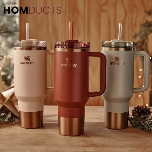 The Holiday Quencher Quencher H2.0 Flowstate Tumbler.