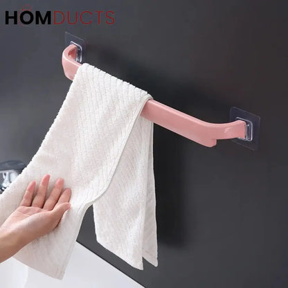 Towel hanger