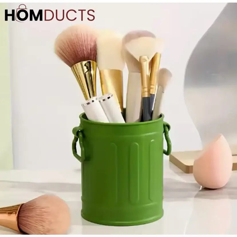 Vintage Charm Pen & Brush Holder: Retro Style Organizer for Desk & Vanity